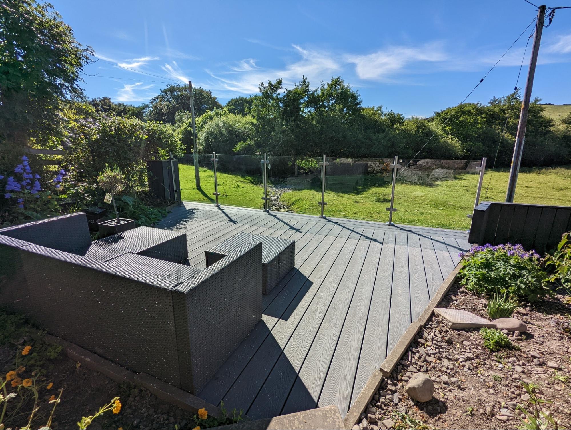 Composite Decking with Glass Balustrade